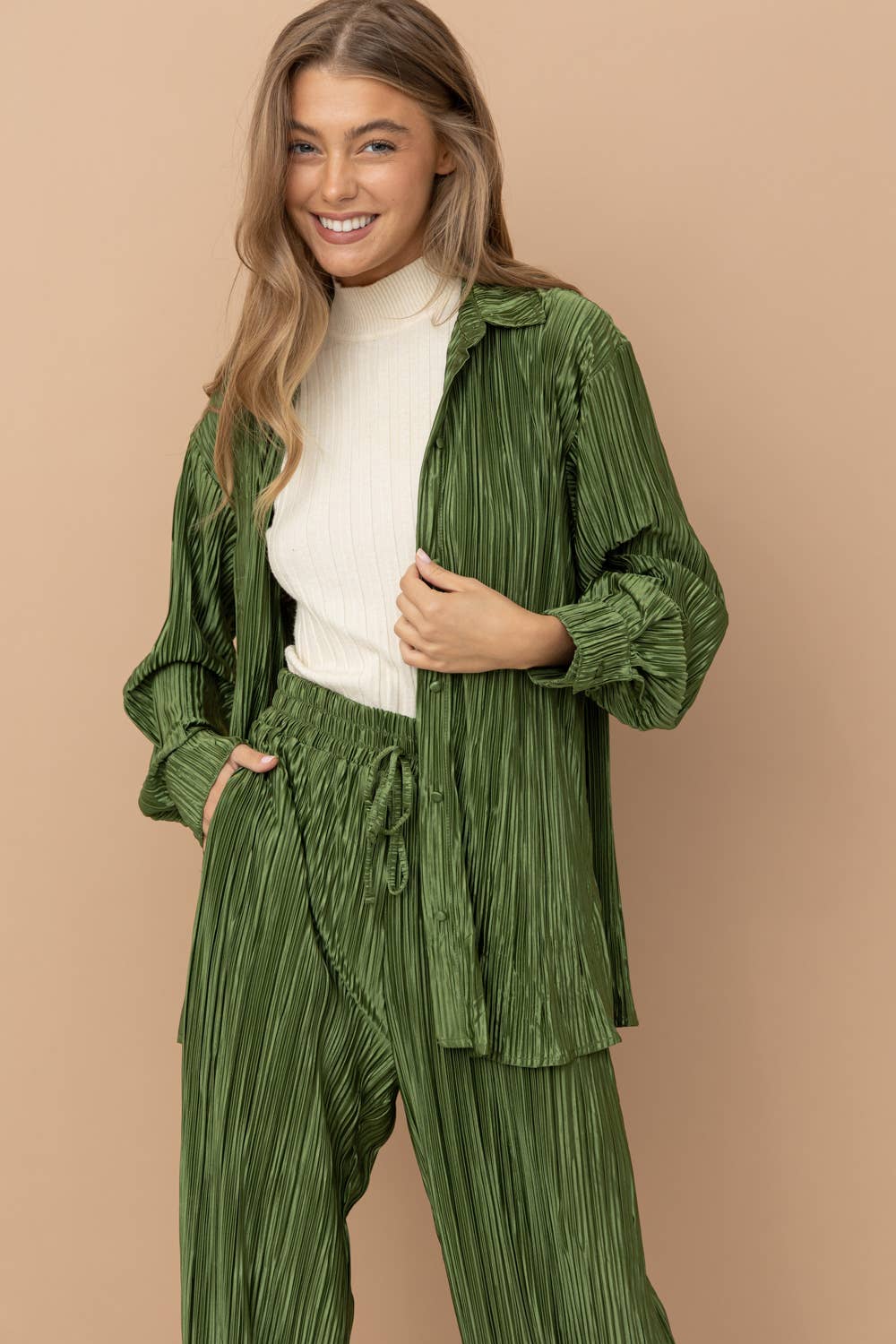 Blue B – wholesale Lounge set – Women's – 32108SET - Accordion Pleat Button Blouse Pant Lounge Set8