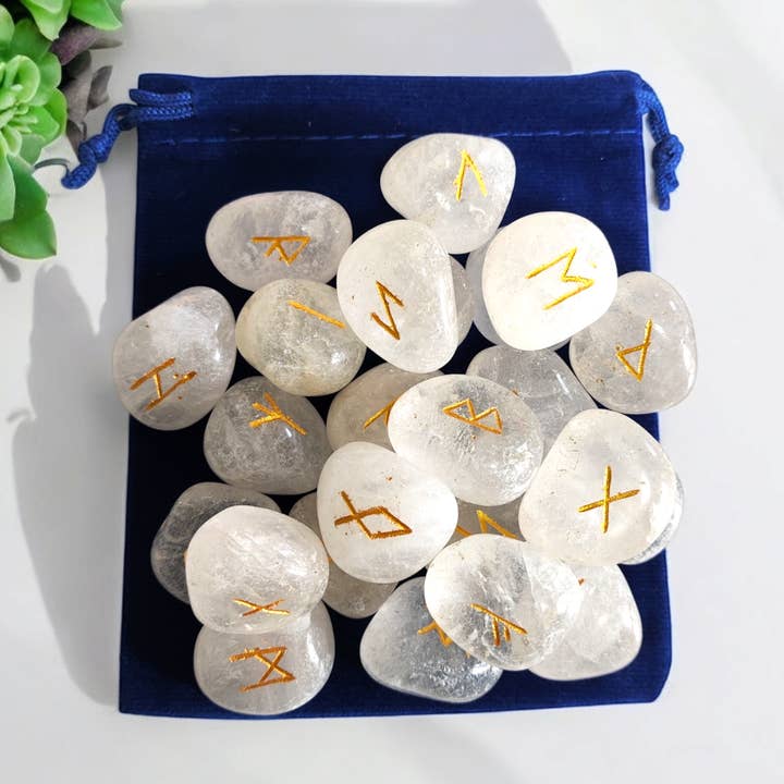 Magic Moon – Großhandel Spiritueller Stein/Kristall – Kristallquarz-Runen0