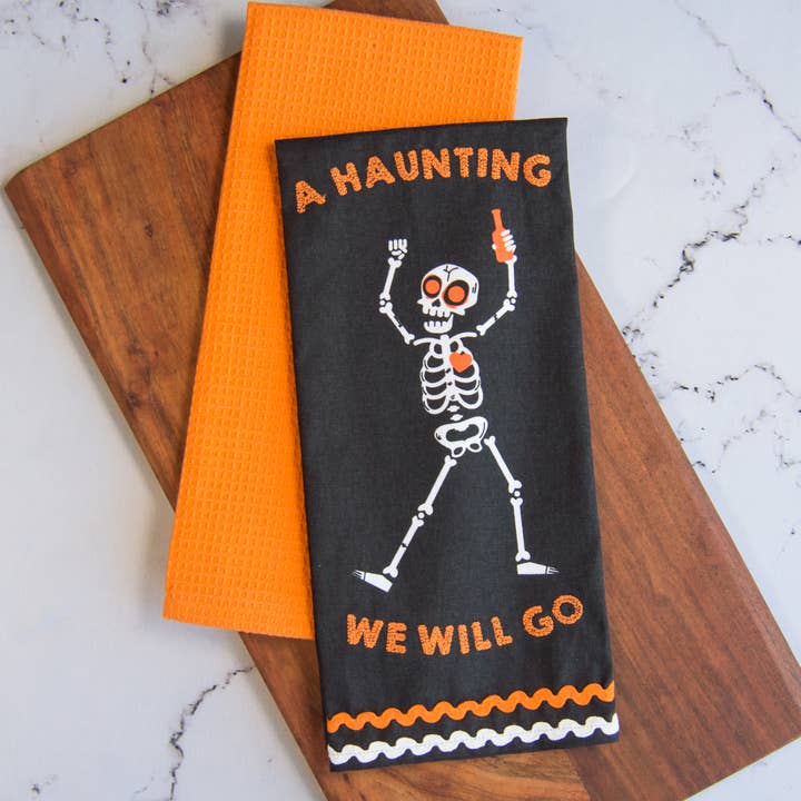 Halloween viskestykkesæt med 2 - Haunting We Will Go for engroshandel hos Dunroven House