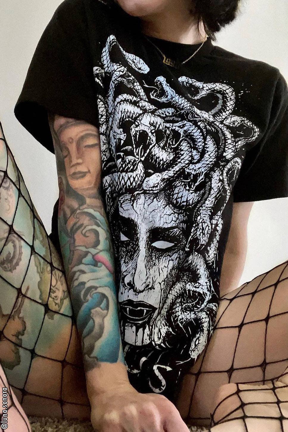 vampirefreaks - Wholesale T-Shirt (Graphic) - Unisex - Medusa Tee [Multiple Styles Available]10