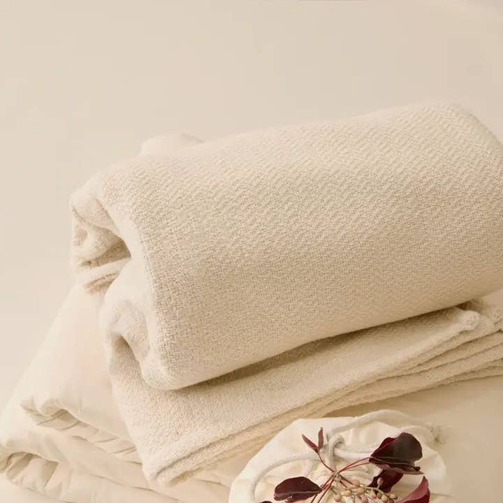 Heavy Weight Organic Cotton Blanket for wholesale by The Futon Shop