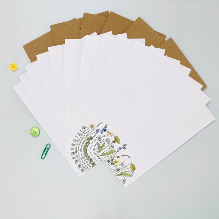 Ink and Snail Limited - Vente Assortiments de papeterie/cartes - Coffret d’écriture - Fleurs Sauvages1