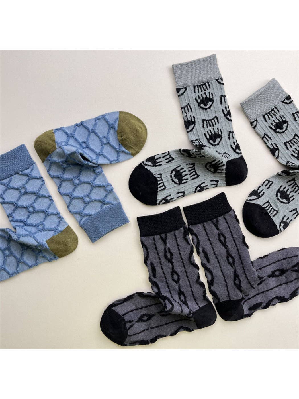 Funkyrel® Atzbranding Limited - Wholesale Socks - Women's - Rufia – Geometric Embossed Mid-Calf Socks6