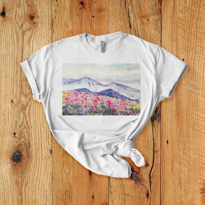 Akvarellberg T-shirt för wholesale av Of These Mountains