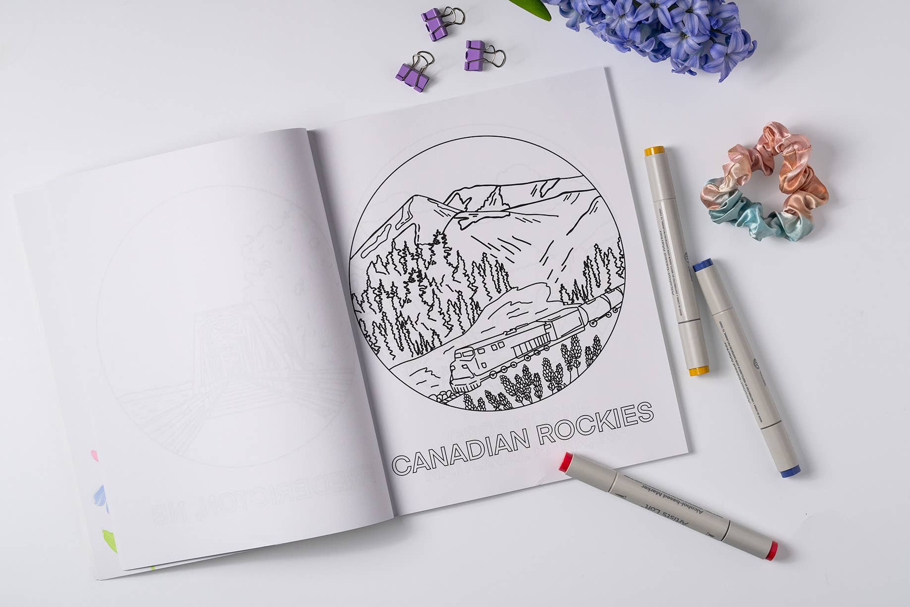 Jaybee Design - Vendita all'ingrosso Libro da colorare e attività - Adulti - Oh Canada Libro da Colorare3