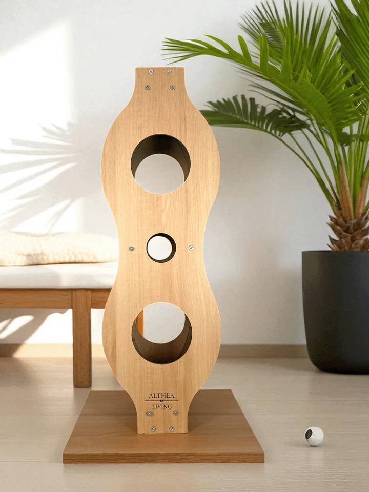 Tour Griffoir Océan, bois et carton ondulé pour la vente par Althea Living