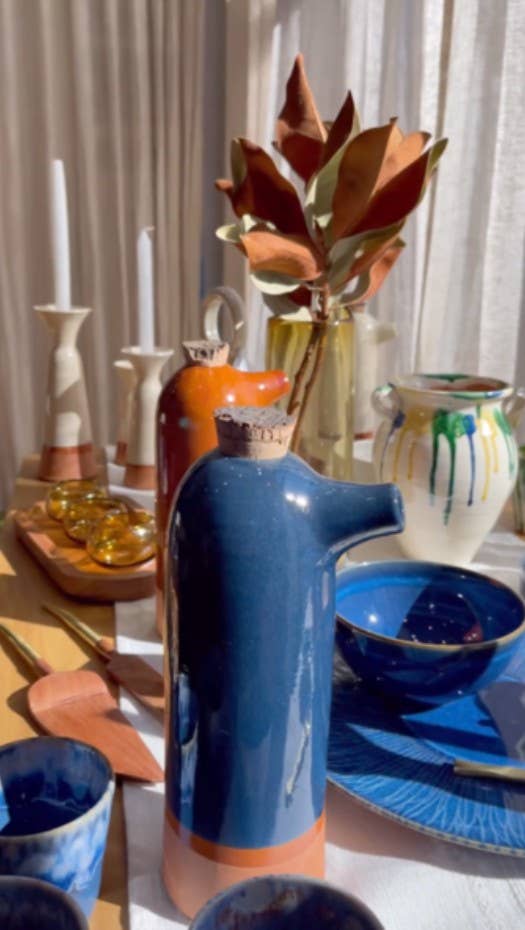 Cerámica Roca Caus – Großhandel Trinkflaschen – Moderner blauer Wasserkrug