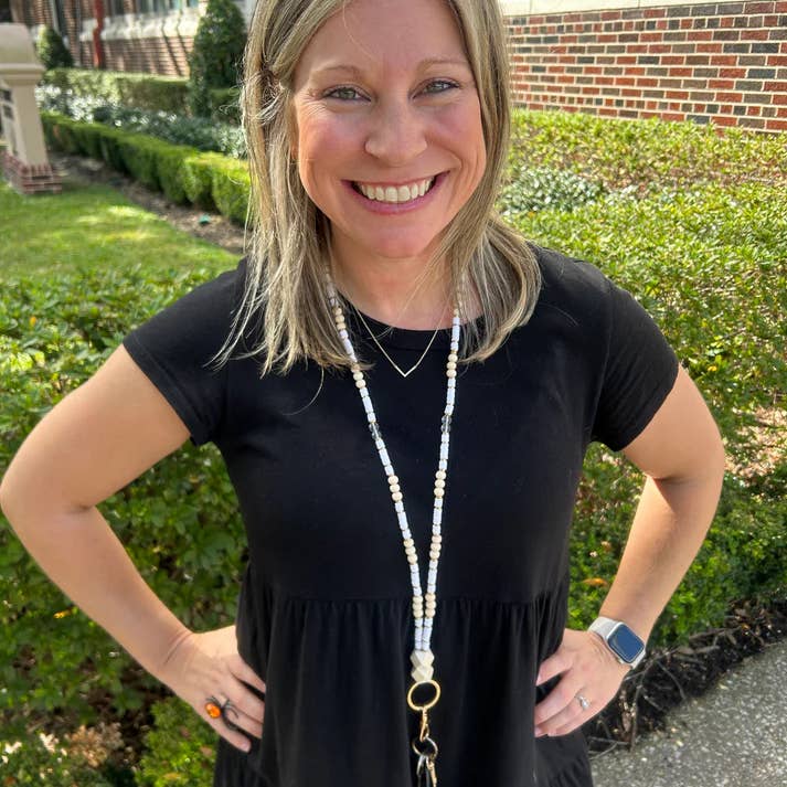 Lanyard Lovebirds - Wholesale Lanyard - Women's - The Neutral Pallette Fully Beaded Lanyard 1