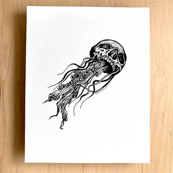 Crâne de méduse pour la vente par Ink By Olivia