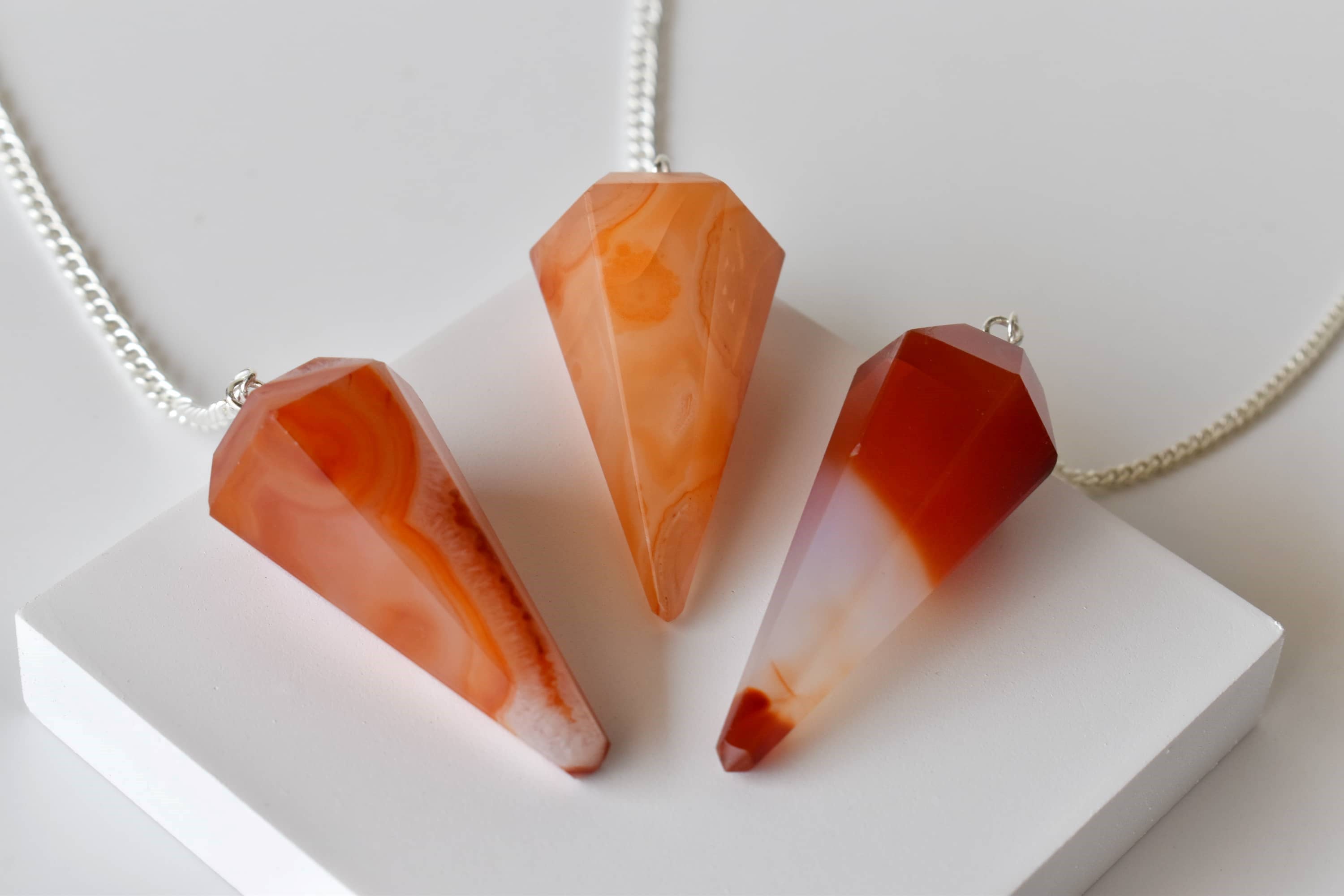 Soothing Crystals - Wholesale Spiritual Stone/Crystal - Dowsing Pendulum | Carnelian | Faceted Crystal Pendulum2