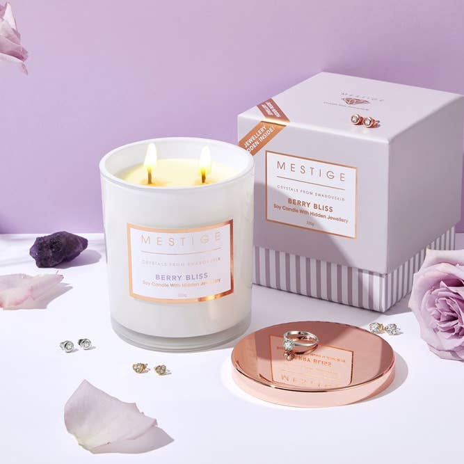 Berry Bliss Scented Candle - Berries and Vanilla for wholesale by Mestige