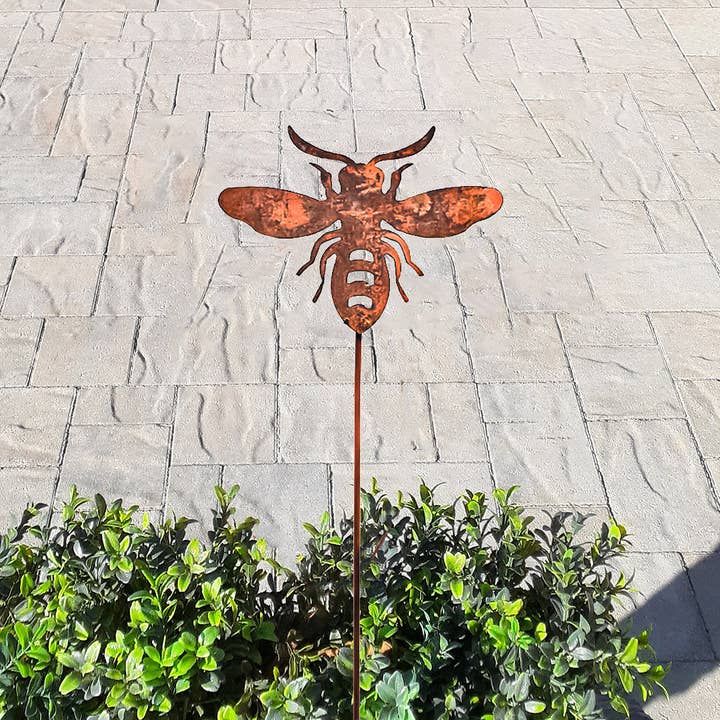 California Home & Garden - Vente Piquets de jardin/pelouse - Mtl Rust/Nat Bee Pick Garden Art - 10,2 x 30,5 cm1
