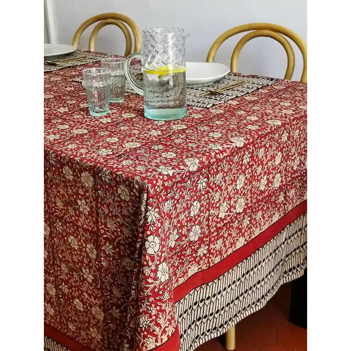 Nayda Diaries – Großhandel Tischdecken – Indische Tischdecke mit Blumen, bedruckter Blockdruck, Jaïpur