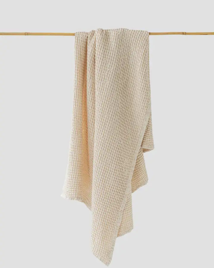 MagicLinen (We handle U.S. import procedures for you) – wholesale Bath towel – Waffle bath towel in various colors8