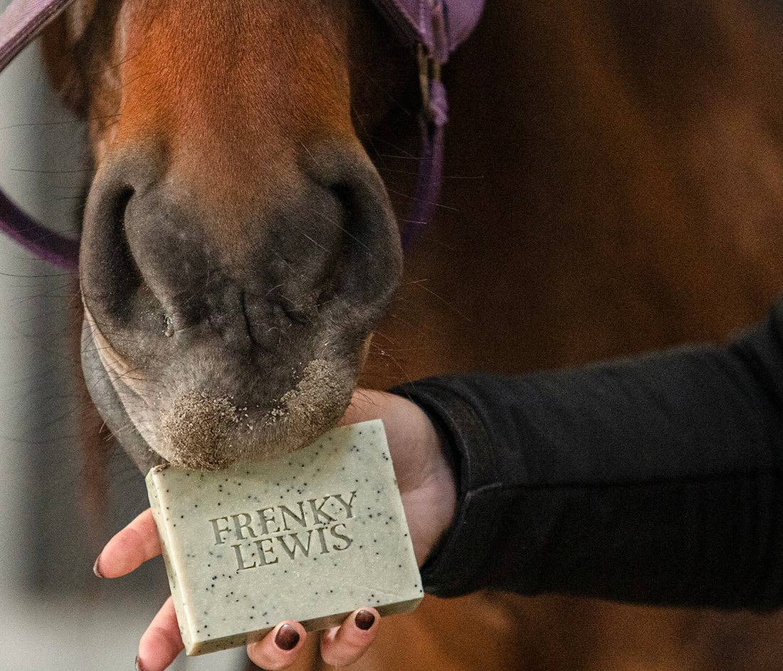 Horse Soap Frenky Lewis - Wholesale Horse Conditioner/Grooming Aid - Natural Horse Shampoo Bar Scrub & Shine0