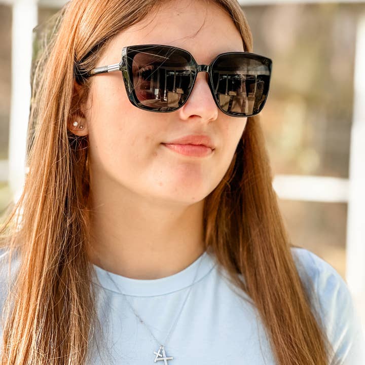 Harris Girls & Co. – wholesale Sunglasses – Women's – Cleo Cat Eye Sunglasses "Black"0