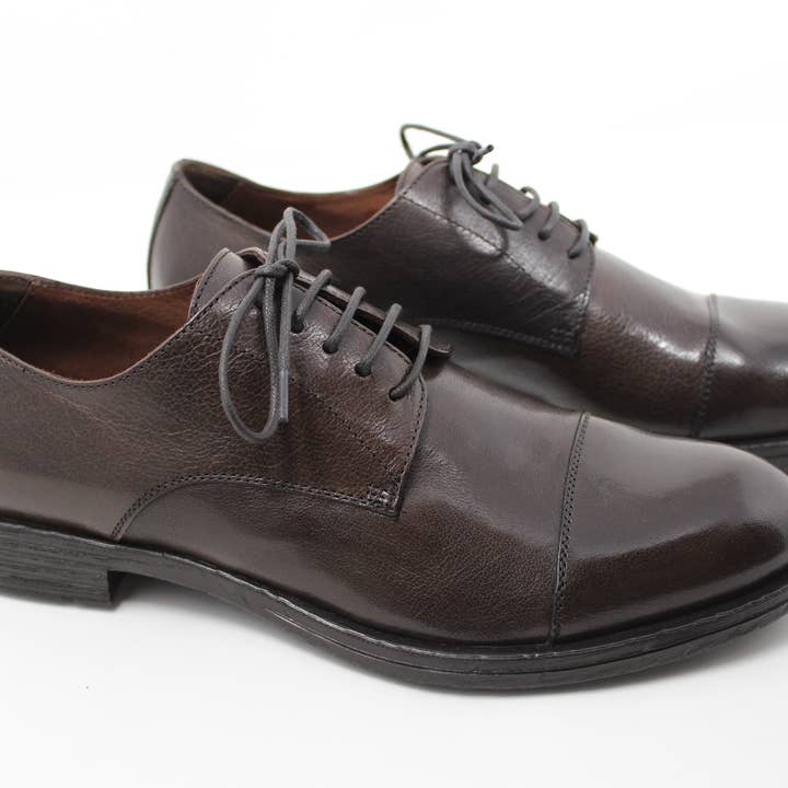 Derby Allacciato in Bufalo T.Moro per la vendita all'ingrosso da parte di HUNDRED100