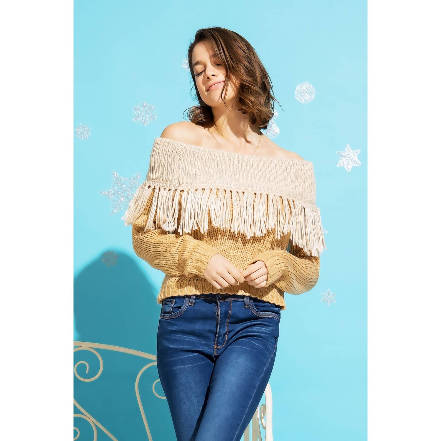 Sweet Generis - Vente Pull en maille – femme - PULL EN MAILLE ÉPAISSE À FRANGES ET ÉPAULES DÉNUDÉES7