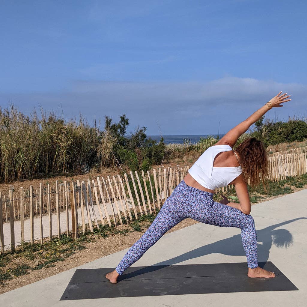 Super Bison - Wholesale Athletic/Lounge Leggings - Women's - Ying & Yang Bra and Legging Pattern from 32 to 5223