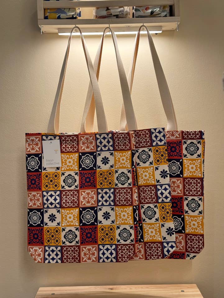 Tote Bag - Barcelona for wholesale by Freon Collective