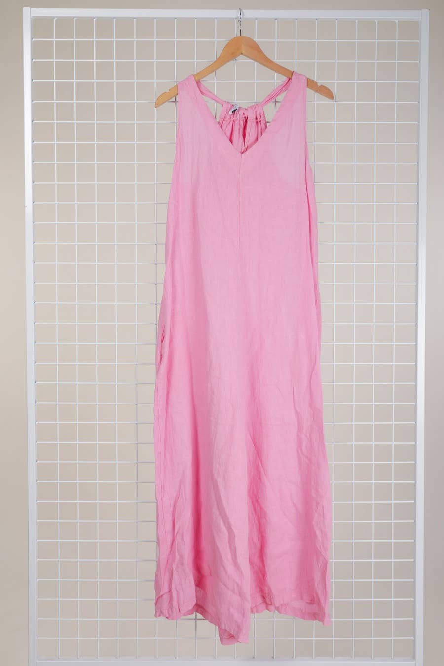 la maison des fibres naturelles – wholesale Jumpsuit – Women's – Sleeveless jumpsuit in 100% linen 6201438