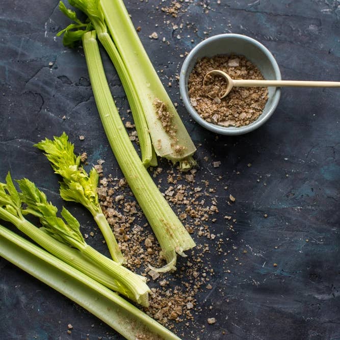 Dorset Sea Salt Co - Vendita all'ingrosso Sale - Sale marino del Dorset infuso di sedano (100g)2