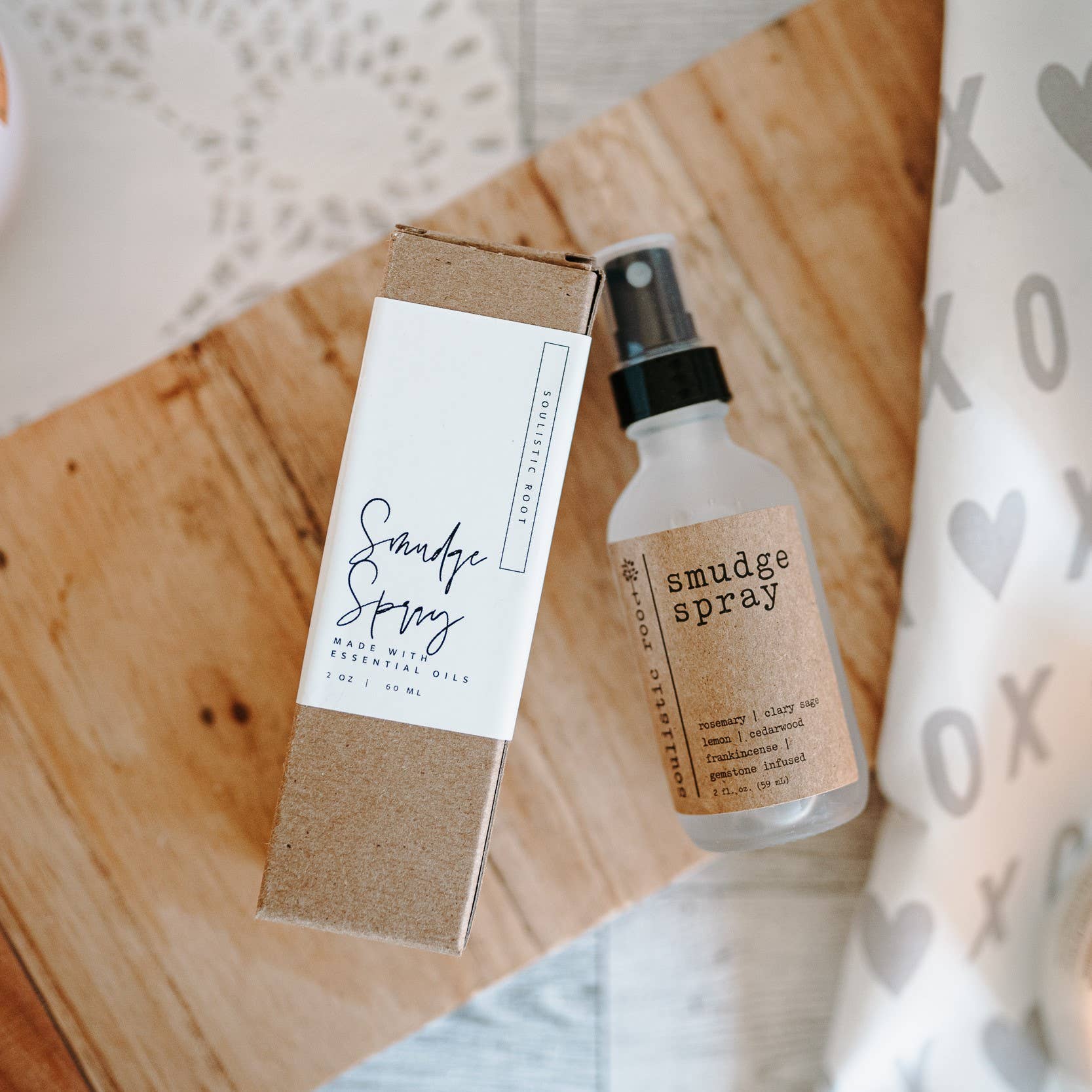 Soulistic Root - Essential Oils & Self Care Gifts - Vente Spray d'ambiance à la sauge - Smudge Spray | Cadeaux de Noël - Stocking Stuffers2
