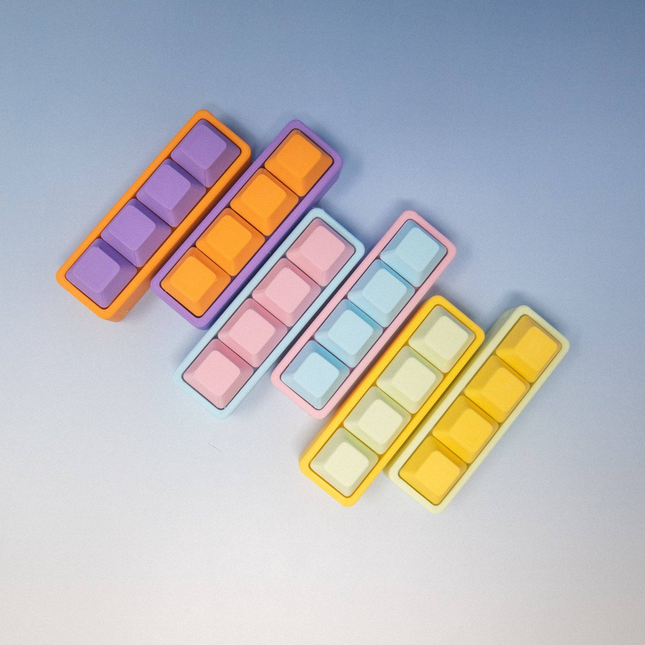 Super Fantastic – wholesale Fidget toy – Kids – 4-Key Pastel Fidget Clickie7