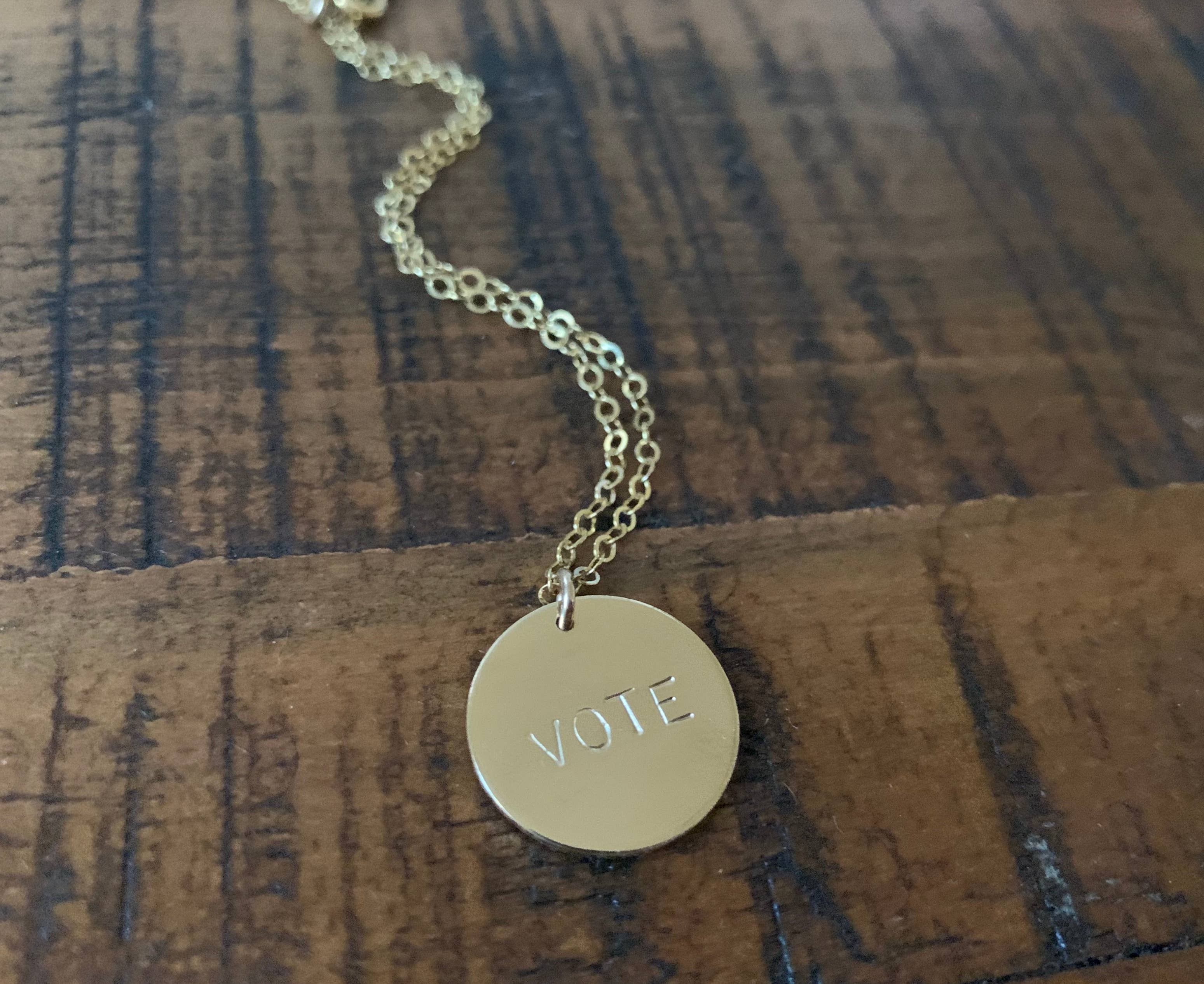 Selah Vie – wholesale Hänge-/berlockhalsband – Rösta Halsband - skiva1