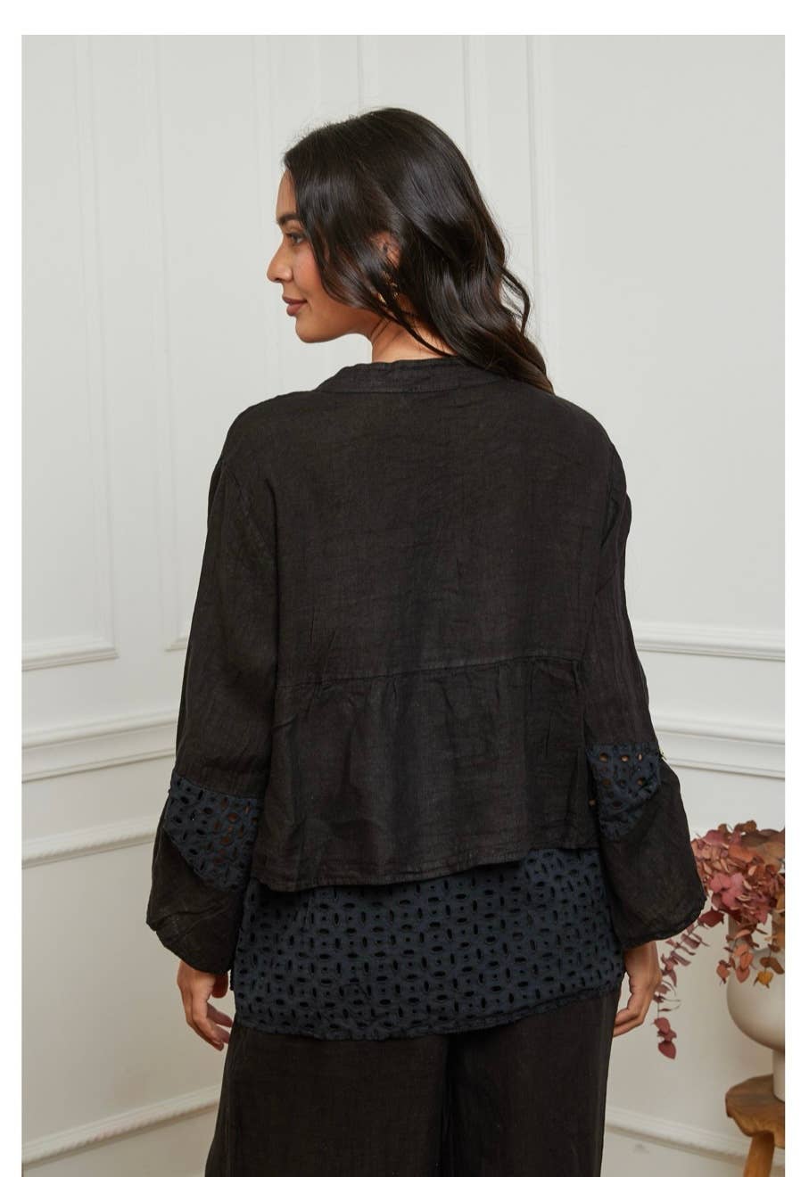 LÉA & LUC – Großhandel Hemd mit Button-down-Kragen – Damen – Hemd aus 100% Leinen REF. 119861