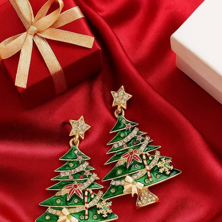 Wild & Free - Wholesale Dangle Earrings - Pendientes de esmalte de árbol de Navidad0