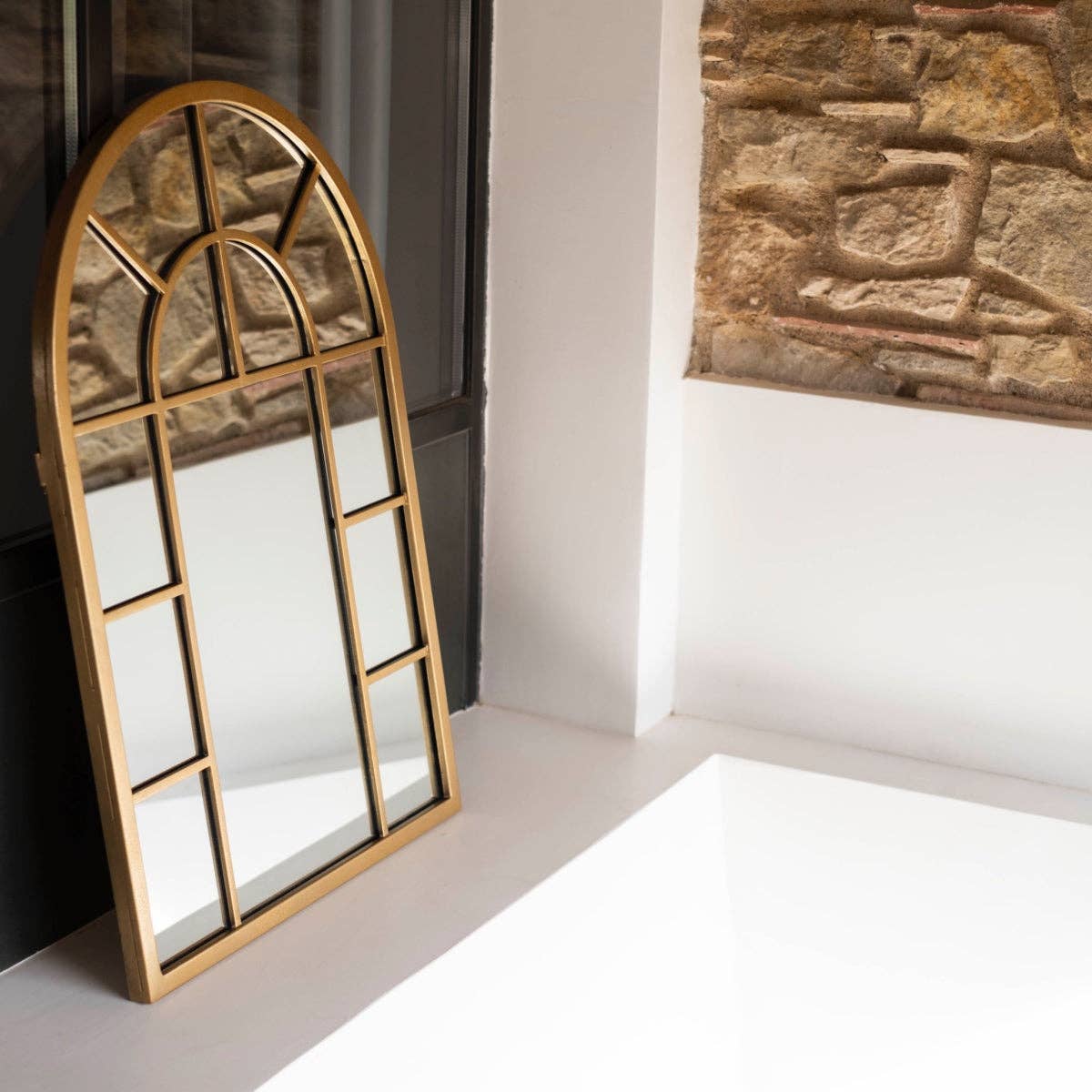 Andrea House - Vendita all'ingrosso Specchi da parete - Specchio con finestra in metallo oro antico0