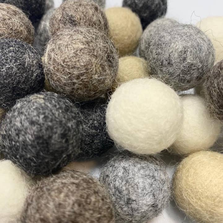 Wildflower by hu hands - Wholesale Craft Supplies - Weathered Naturals (50) Wool Felt Balls 1" Size6
