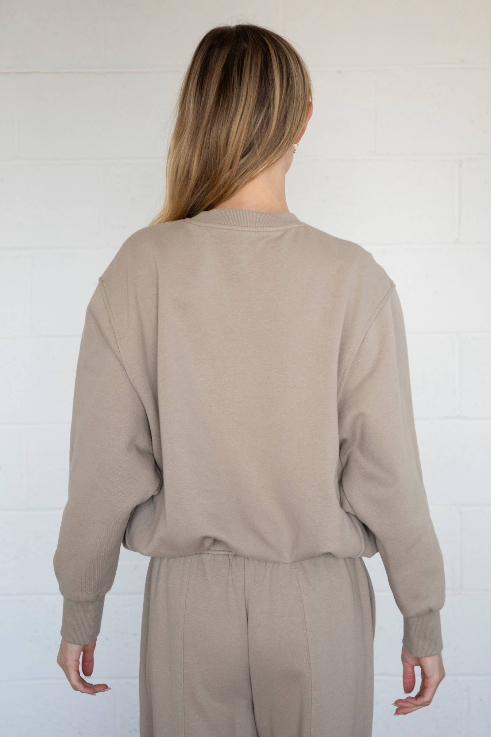 Things Between - Vente Sweat-shirt – femme - Hara Col Ras du Cou4