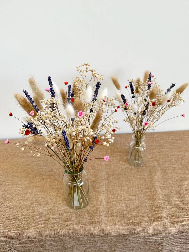 Lavender & Gypsophila boeket met gedroogde bloemen - mini-vaas met gedroogde bloemen voor wholesale door Opal Lily