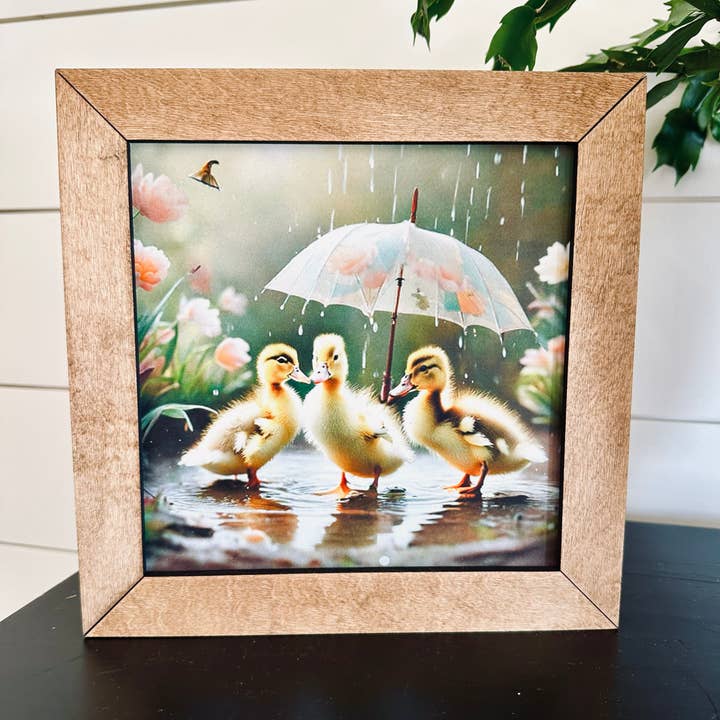 Canetons encadrés de 8,5” avec parapluie pour la vente par Farmhouse Decor & Co.