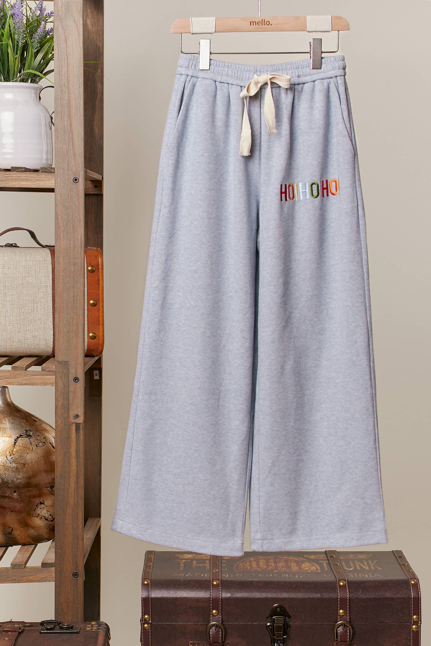 Mello. - Wholesale Pants - Women's - Christmas Pants with Lettering8