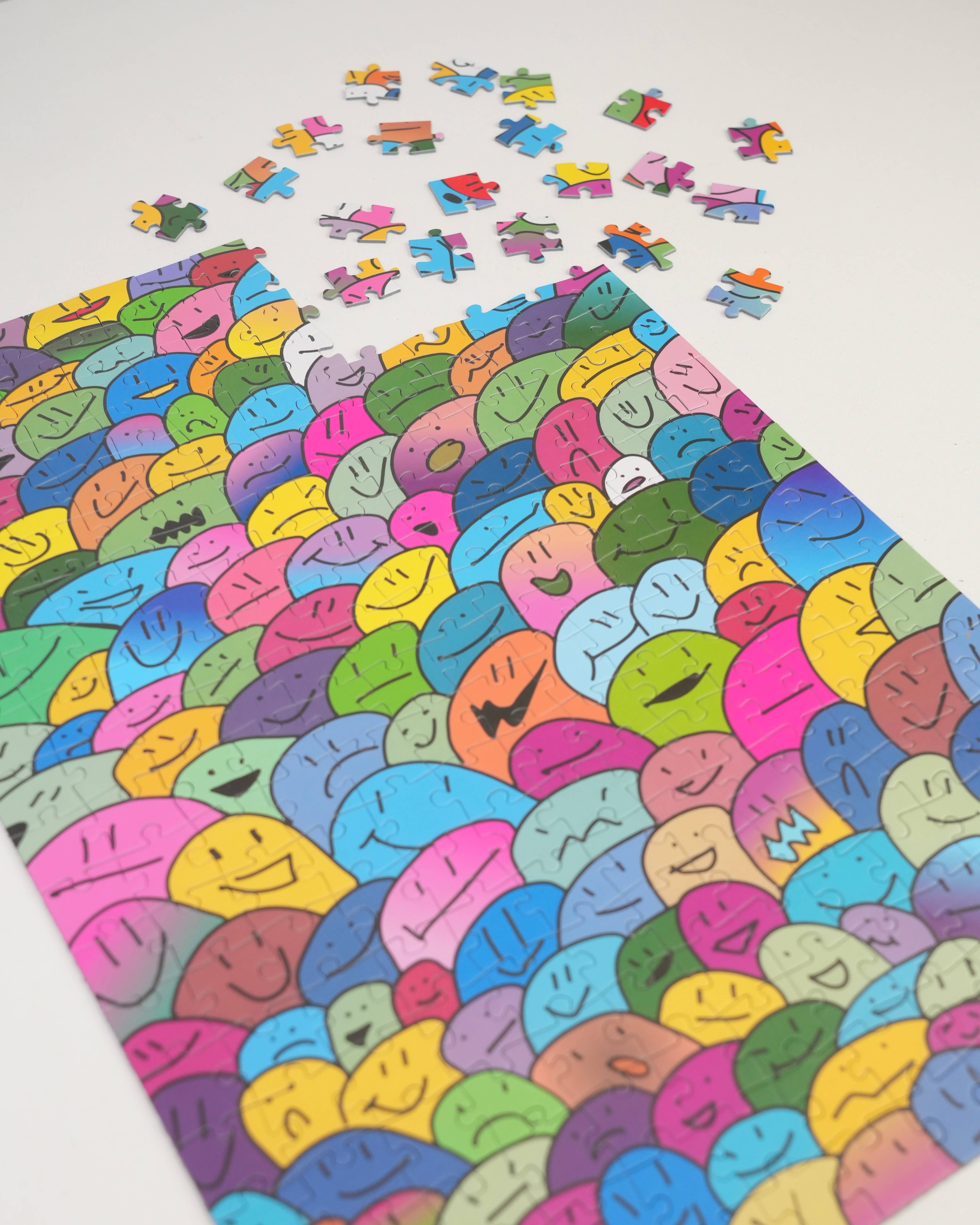Sunshine Puzzles - Wholesale Puzzle - Kids - MEET THE FAMILY / DISCO, 2x 260 piece puzzles1