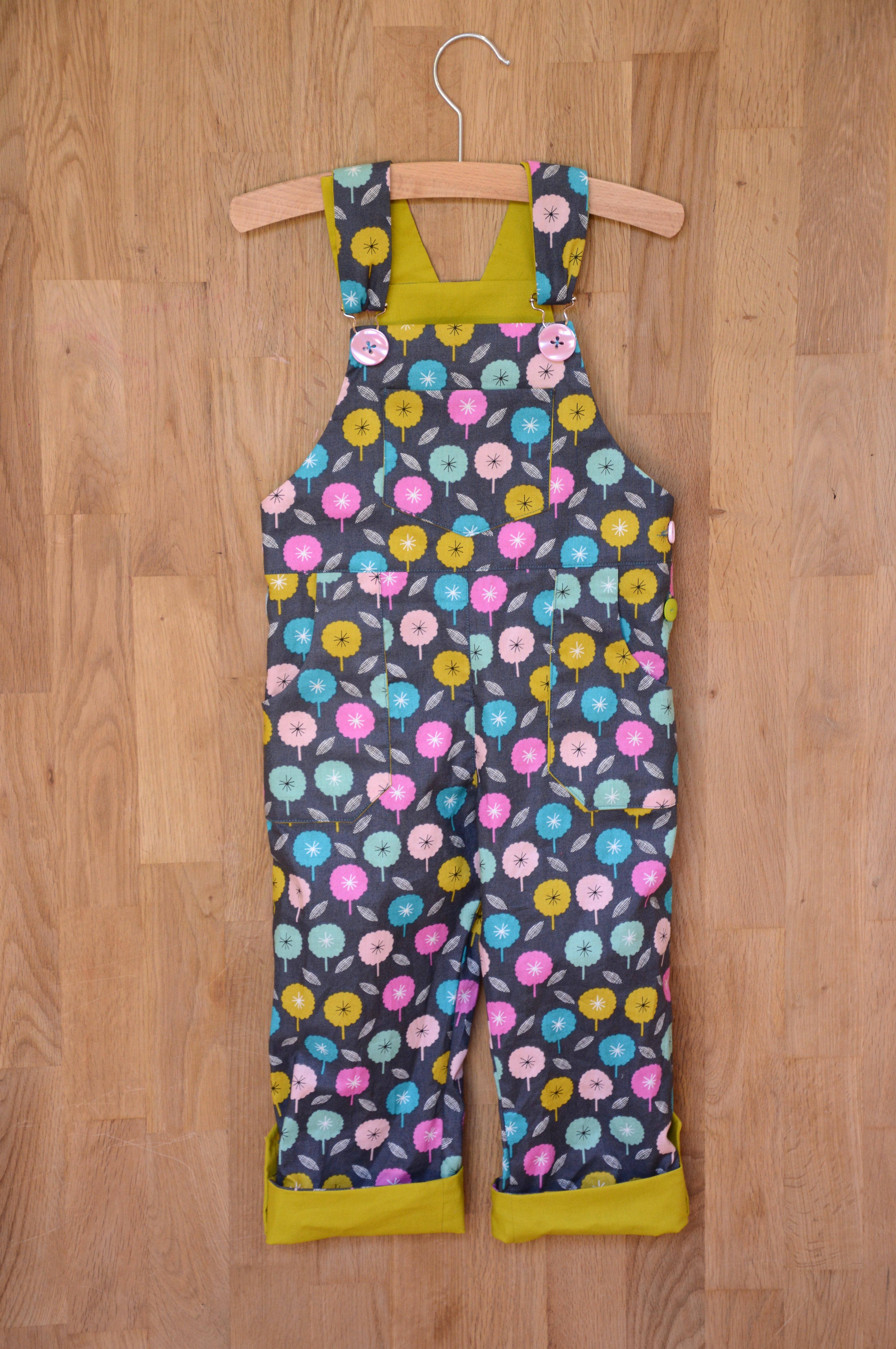 Two Stitches Patterns – wholesale Craft sewing kit – Freddie Dungarees - Sewing Pattern for Childrenswear8