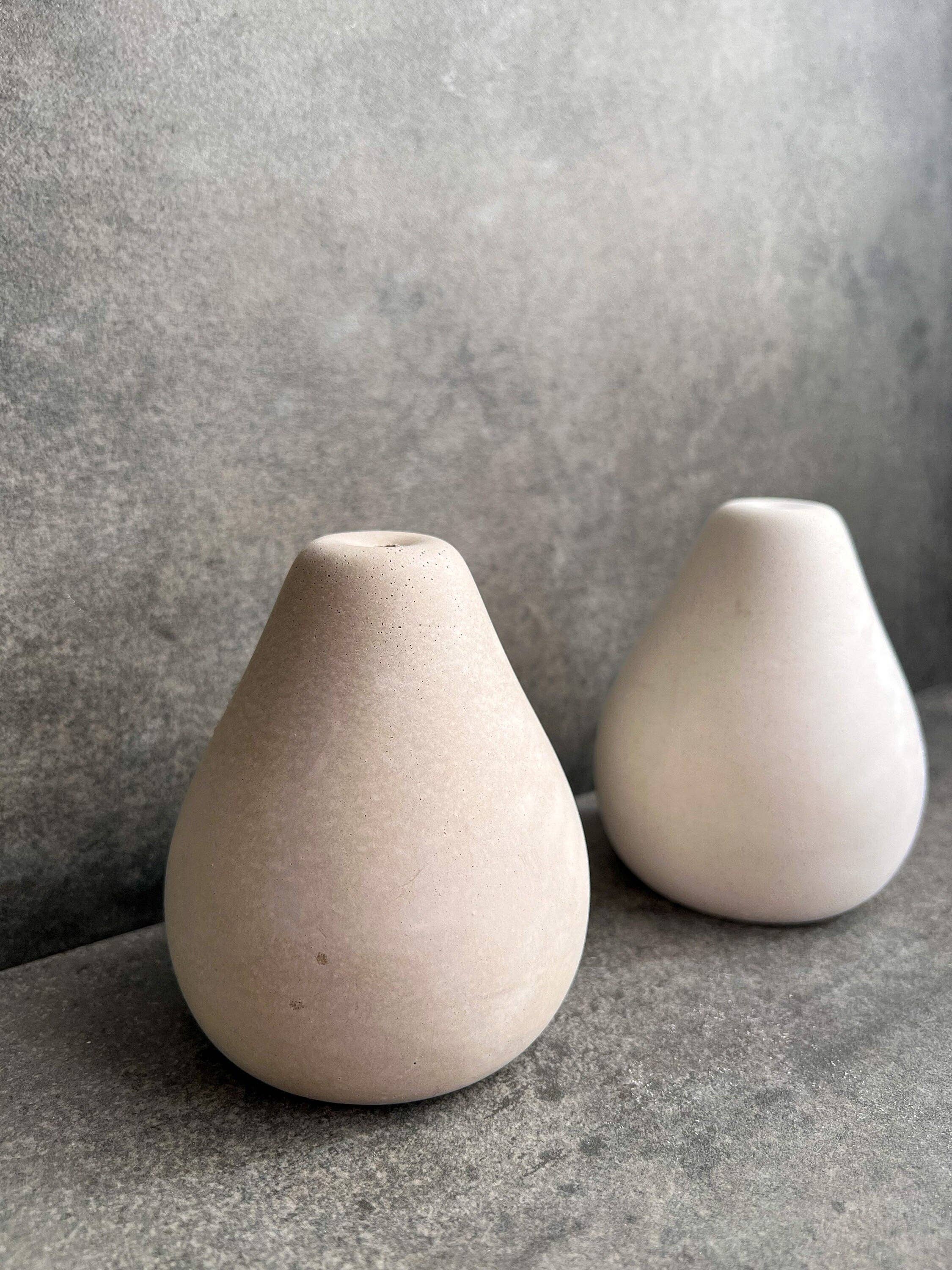 Minimal Loot Design – Engroshandel Skulptur – BETONPÆRESKULPTUR, Minimalistisk cementindretning, bordpladekunstfigur, moderne dekorativ frugt, dekorativ pære, indretning til sofabord7