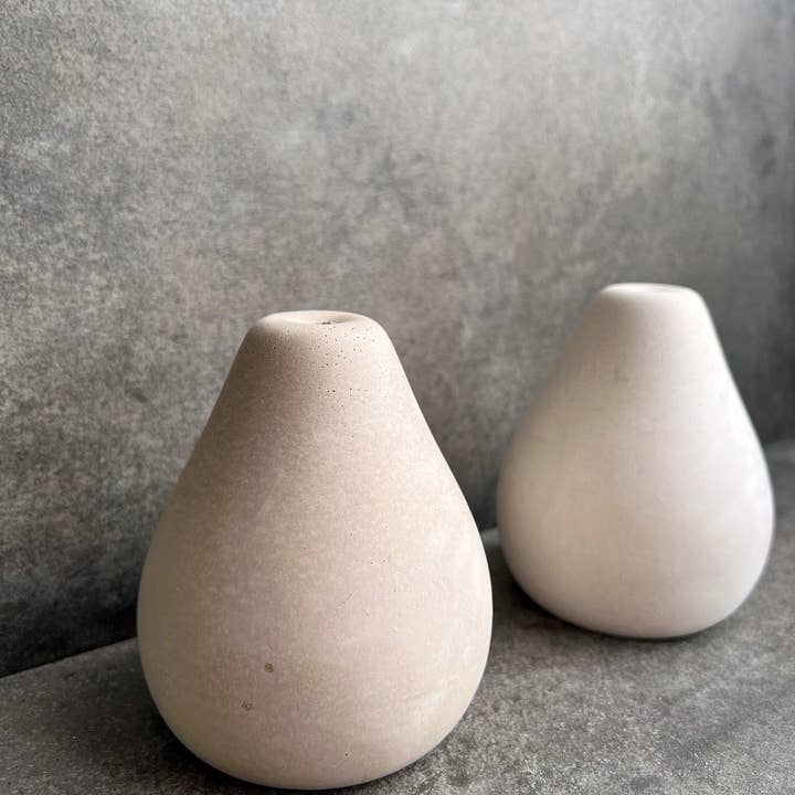 Minimal Loot Design – Engroshandel Skulptur – BETONPÆRESKULPTUR, Minimalistisk cementindretning, bordpladekunstfigur, moderne dekorativ frugt, dekorativ pære, indretning til sofabord7