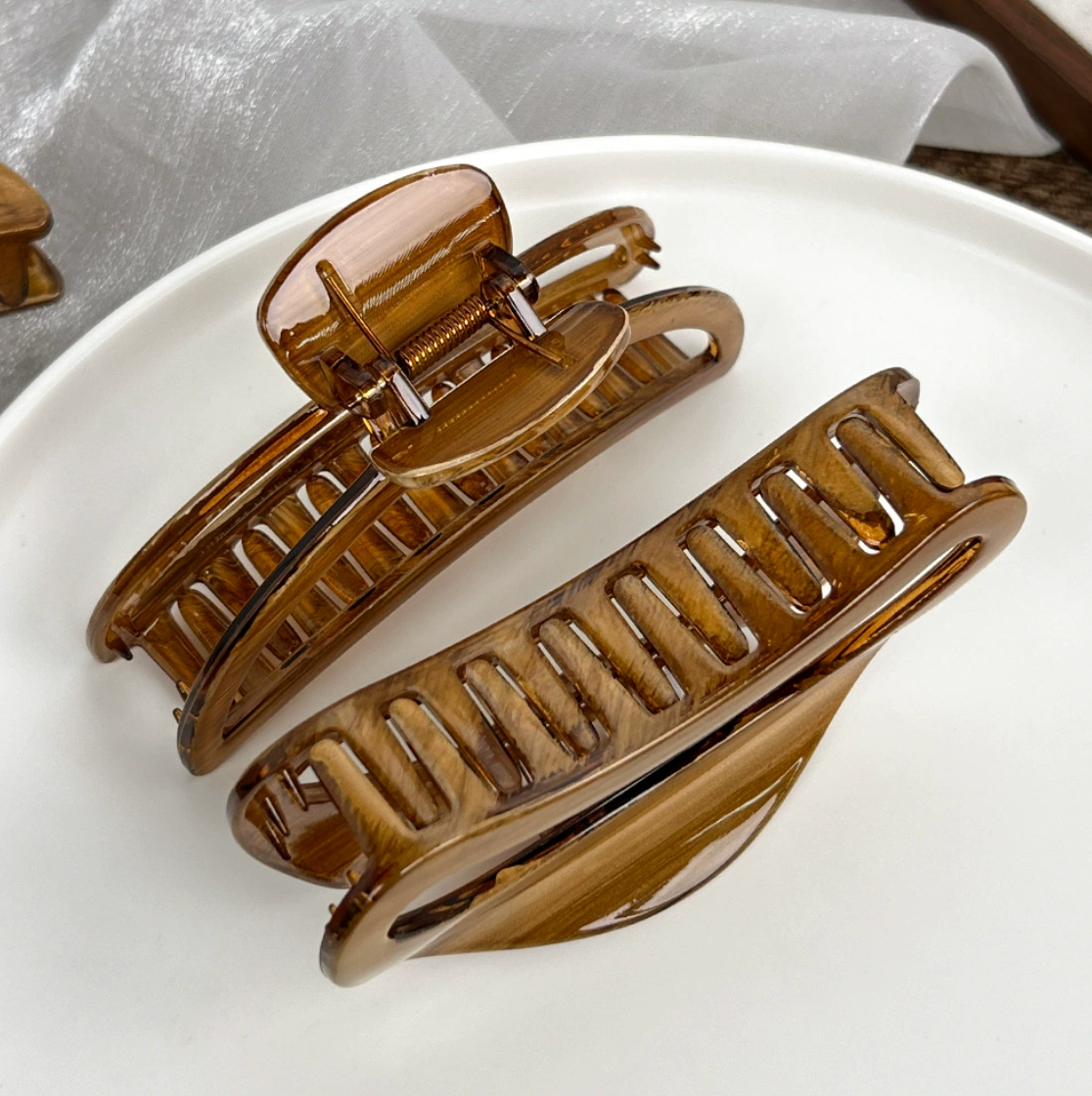 LoveLina – wholesale Hair clip – Women’s – Neutral Essential Jumbo Hair Clip (FORIA)7