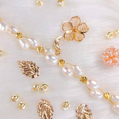 Charm Bracelets Baroque Pearls Twist Bracelet for wholesale by Pompon La Tulipe