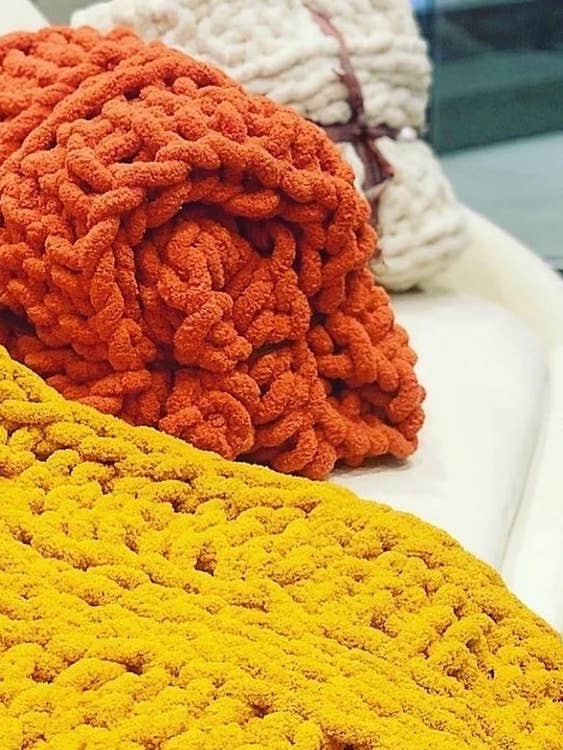 Rusty Blanket - Big Chunky Knit for wholesale by Tabu Knits