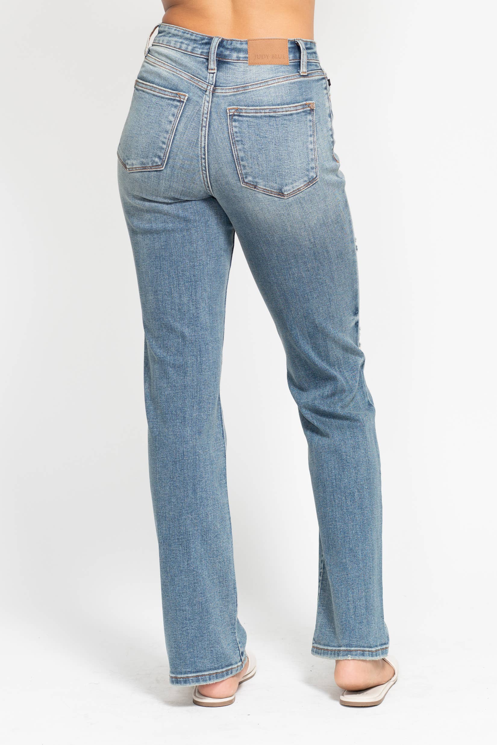 MD High Waisted Dad Straight Jean for wholesale on Faire7