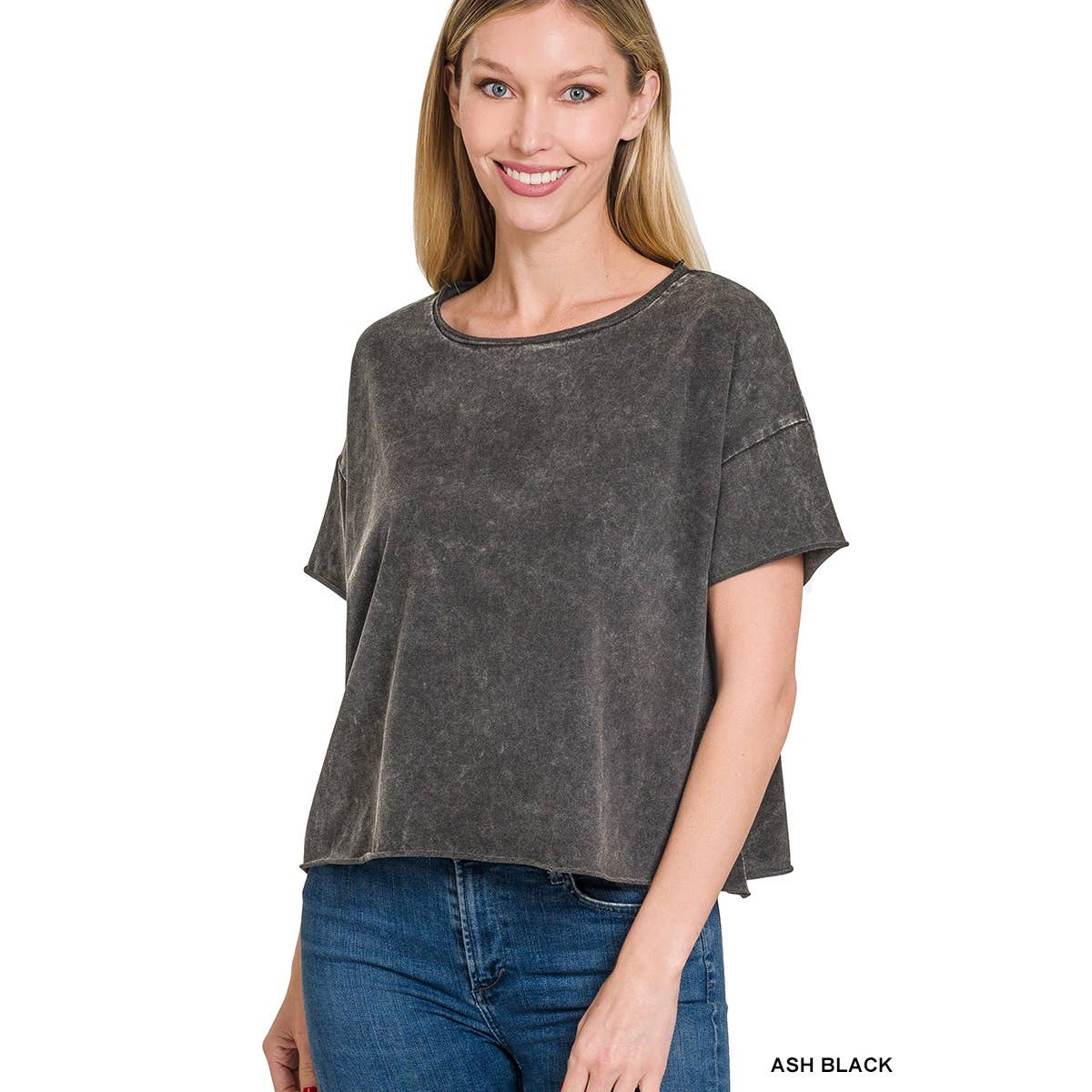 Apolline – Großhandel T-Shirt – Damen – Apolline Acid Wash Crop-Top mit kurzen Ärmeln und rohen Kanten13