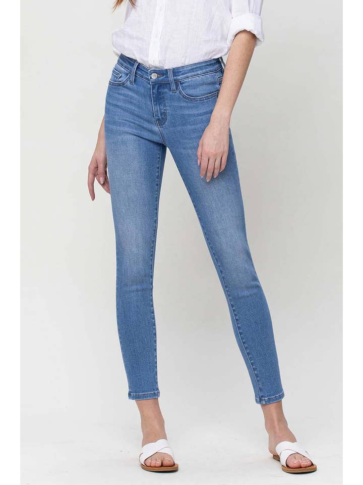 LIGHT WASH MID RISE ANKLE SKINNY JEANS V2423L for wholesale on Faire