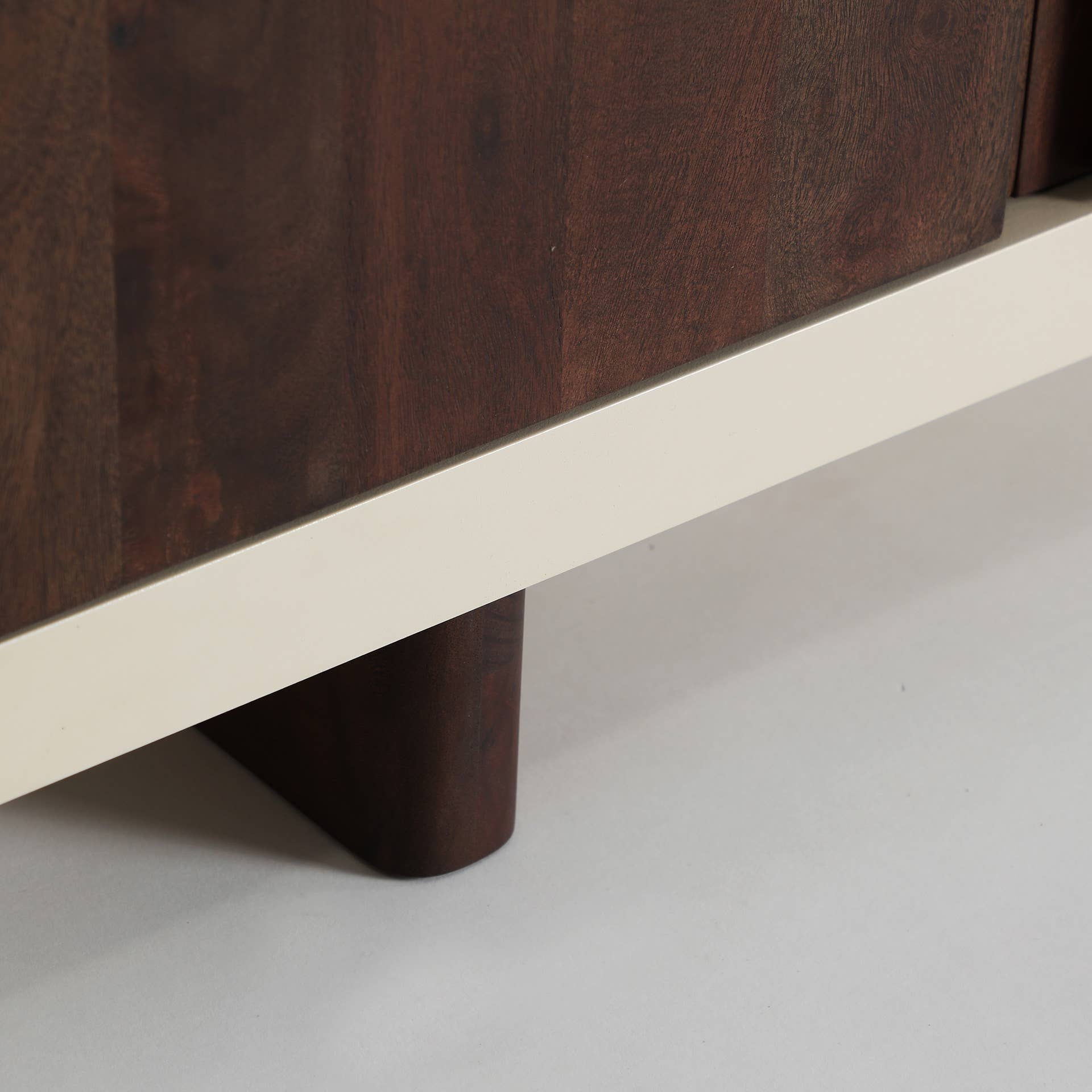 Kodu - Wholesale Console Table - Acacia wood TV stand in off-white color, 180x45