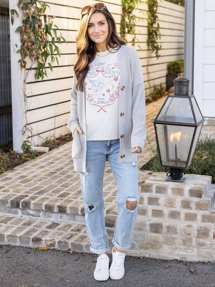 Lysegrå Oversized behagelig strikket cardigan i lysegrå for engroshandel på Faire3