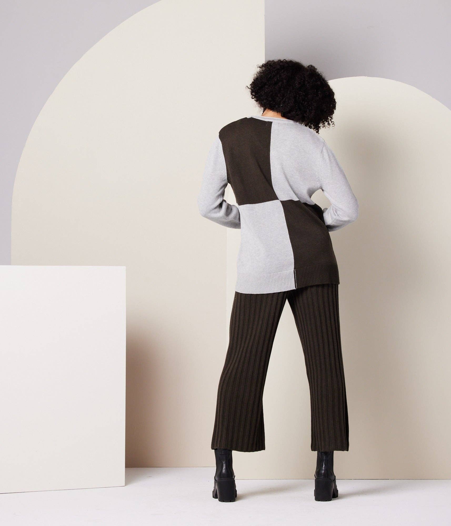 Known Supply – Calças - Mulher por atacado – Jewel Sweater Pant2